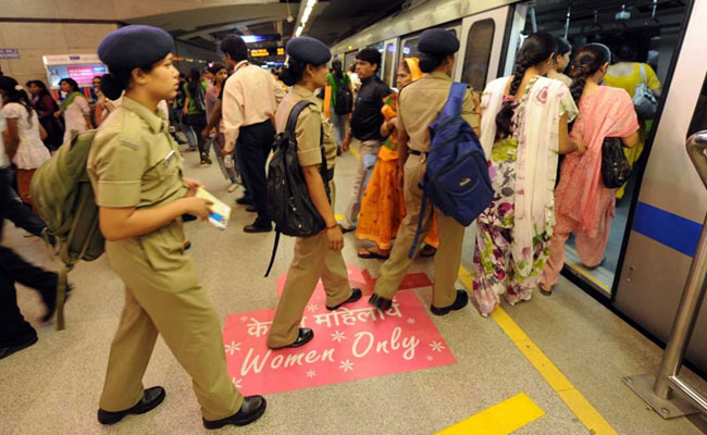 Delhi Government Sets Aside Rs 290 Crore For Free Ride To Women In Buses, Metro Trains