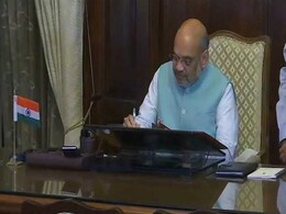 अमित शाह ने संभाला गृहमंत्री के रूप में कार्यभार, जम्मू-कश्मीर सहित कई मुद्दे हैं सामने अमित शाह ने संभाला गृहमंत्री के रूप में कार्यभार, जम्मू-कश्मीर सहित कई मुद्दे हैं सामने