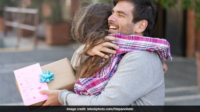 Father's day gift ideas: This year show your love with gifts that can help your dad workout