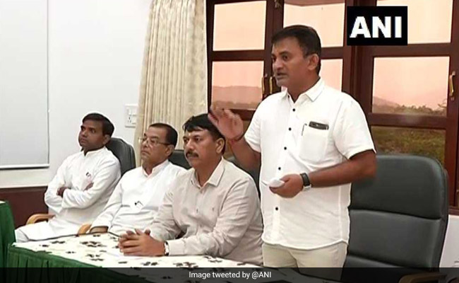 Gujarat Congress Legislators Meet At Resort Ahead Of Rajya Sabha Bypolls