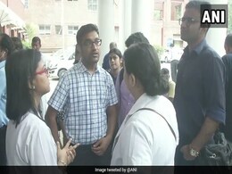 Delhi Hospital Doctors Strike Over Alleged Assault On Medical Student Delhi Hospital Doctors Strike Over Alleged Assault On Medical Student