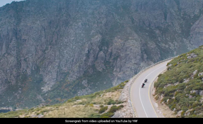 <I>War</i> Means Hrithik Roshan, Tiger Shroff Riding Superbikes 6,539 Feet Above Sea Level