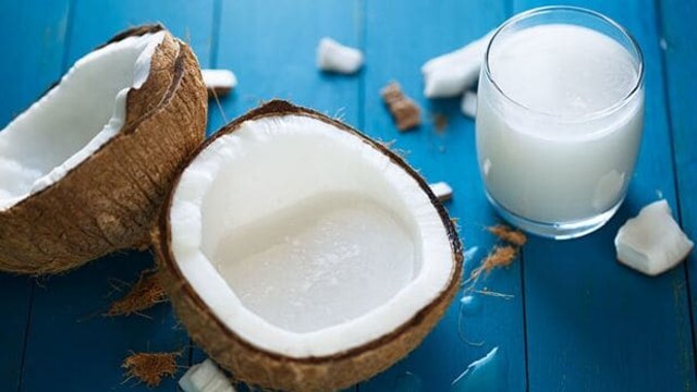 Benefits of coconut oil: Coconut oil is loaded with properties which can enhance overall health