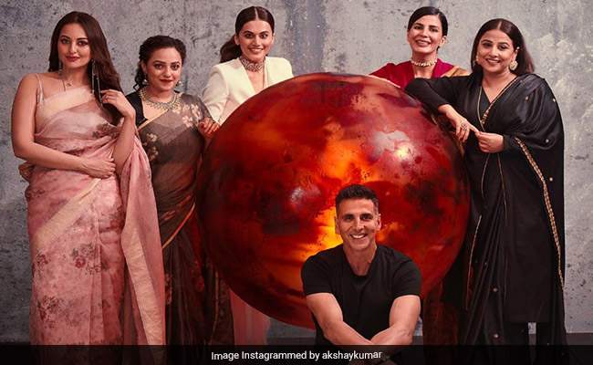 <i>Mission Mangal</i> Song <i>Dil Mein Mars Hai</i> Is All About The Power Of Team Work