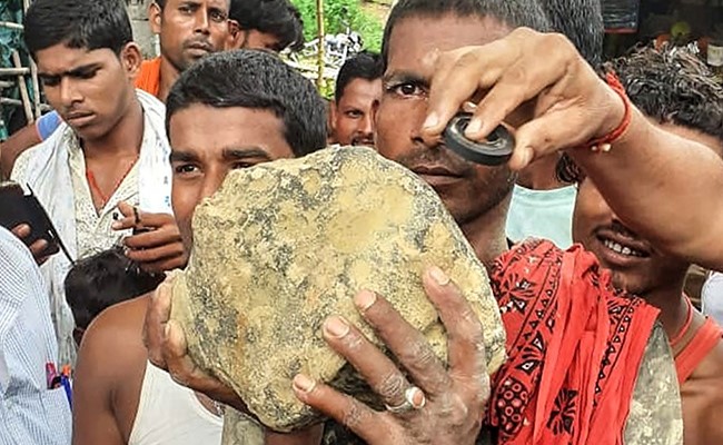 Farmers Shocked As Suspected Meteorite Crashes In Rice Field In Bihar
