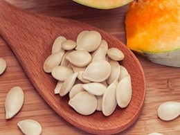 Pumpkin Seeds के फायदे हैं गदर, वजन घटाना, Blood Pressure कंट्रोल करना या चाहे इम्यूनिटी और स्किन को चमकाना हो Pumpkin Seeds के फायदे हैं गदर, वजन घटाना, Blood Pressure कंट्रोल करना या चाहे इम्यूनिटी और स्किन को चमकाना हो