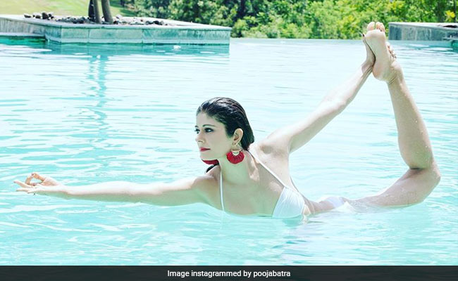 Pooja Batra's Aqua Yoga Pic Sends The Internet Into A Meltdown