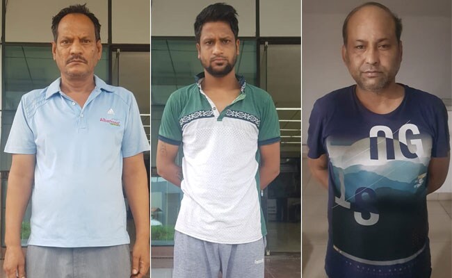 एयरपोर्ट पर अच्छी नौकरी के साथ खाना फ्री! विज्ञापन देकर जाल में फंसाने वाले मामा-भांजा गिरफ्तार एयरपोर्ट पर अच्छी नौकरी के साथ खाना फ्री! विज्ञापन देकर जाल में फंसाने वाले मामा-भांजा गिरफ्तार