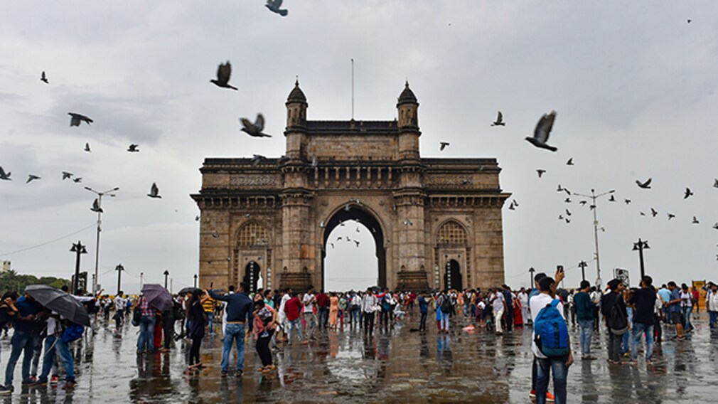 Monsoon Red Alert For Mumbai, Karnataka, Tamil Nadu, Kerala: 10 Points