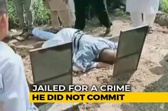 Unjustly Jailed For 23 Years, Ali Mohammed Bhat Returns To Parents' Grave Unjustly Jailed For 23 Years, Ali Mohammed Bhat Returns To Parents' Grave