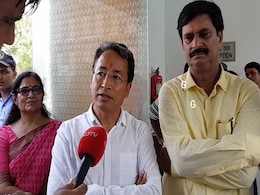 "Phunsukh Wangdu" Gives Full Marks To Delhi's 'Happiness Class' "Phunsukh Wangdu" Gives Full Marks To Delhi's 'Happiness Class'
