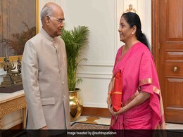Budget 2019: Nirmala Sitharaman Meets President Kovind Ahead Of Budget Speech Budget 2019: Nirmala Sitharaman Meets President Kovind Ahead Of Budget Speech