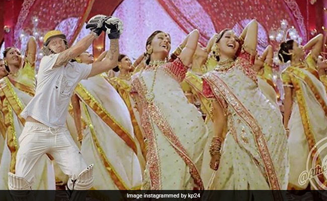 'डोला रे डोला' में नजर आए इंग्लैंड के पूर्व खिलाड़ी केविन पीटरसन, फोटो हुई वायरल