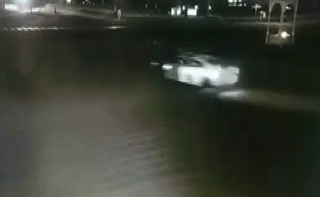 Nissan GT-R Performs Stunts Near India Gate, Cops Track Down Driver