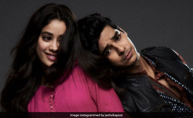 Here's How Janhvi Kapoor And Ishaan Khatter Marked 1 Year Of <i>Dhadak</i>