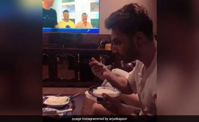 Arjun Kapoor Calls Varun Dhawan 'Sweet Like Vanilla.' Ice Cream Involved