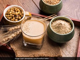 गर्मियों में रखना है खुद को फिट और तंदरूस्त को डाइट में शामिल कर लें सत्तू, जानें सेवन का सही तरीका गर्मियों में रखना है खुद को फिट और तंदरूस्त को डाइट में शामिल कर लें सत्तू, जानें सेवन का सही तरीका