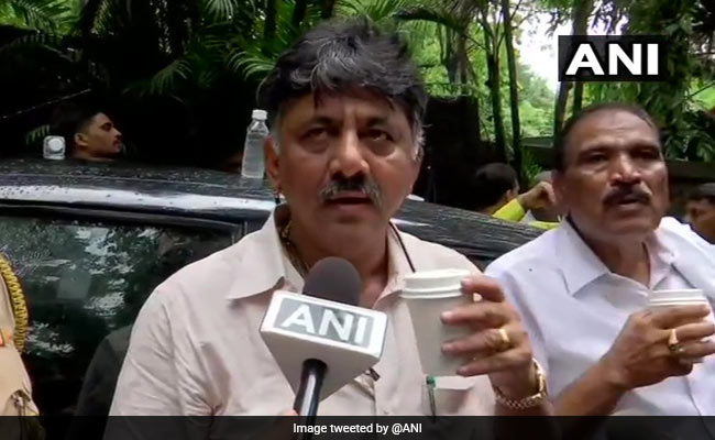 "Phone-Tapping Hasn't Happened. Let BS Yediyurappa Probe": DK Shivakumar