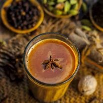 International Tea Day: चाय से जुड़े पांच मिथक जिन्हें आज से ही मानना बंद कर देना चाहिए Recipe