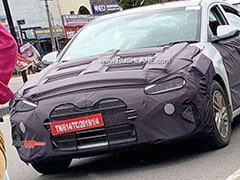 2019 Hyundai Elantra Facelift Spotted Testing Again In India