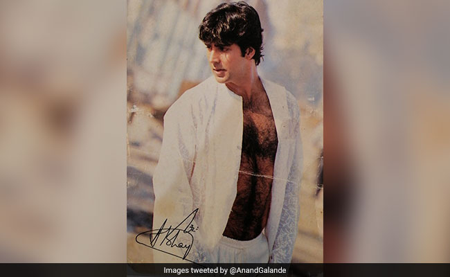 Akshay Kumar's Response To Fan Who Dug Out His Autographed Pic From 20 Years Ago
