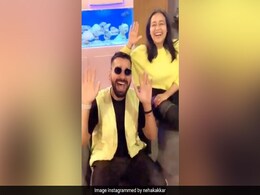 नेहा कक्कड़ ने क्यूट अंदाज में गाया 'सॉरी सॉन्ग', वायरल हुआ Video नेहा कक्कड़ ने क्यूट अंदाज में गाया 'सॉरी सॉन्ग', वायरल हुआ Video