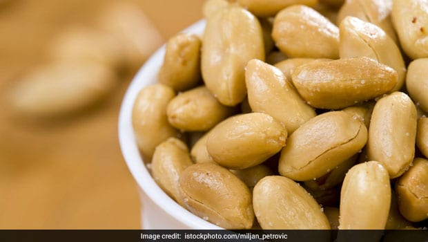 Peanuts can help you improve your heart health