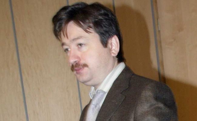 Ex-Russian Arms Tycoon Quietly Wields Influence In British PM Race