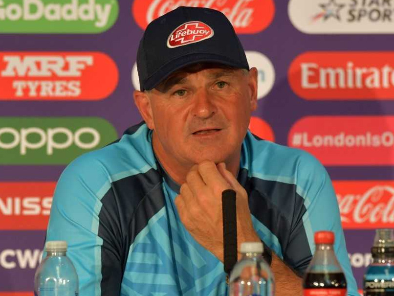 World Cup 2019 में टीम के लचर प्रदर्शन से निराश बांग्लादेश क्रिकेट बोर्ड ने मुख्य कोच को हटाया