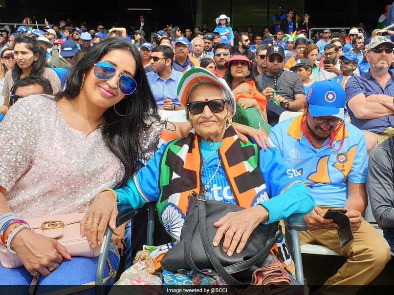 World Cup 2019: Charulata Patel reached the stadium to boost Indian team World Cup 2019: Charulata Patel reached the stadium to boost Indian team