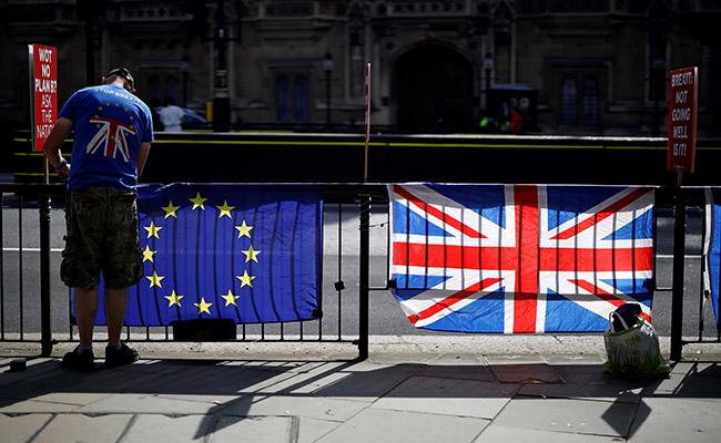 Brexit Talks Between Britain And EU On Brink Of Collapse: Report