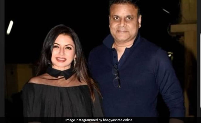 'मैंने प्यार किया' की एक्ट्रेस भाग्यश्री के पति गैंबलिंग से जुड़े मामले में हुए गिरफ्तार, मिली जमानत