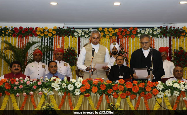 Acharya Devvrat Takes Oath As New Gujarat Governor