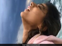 टीवी एक्ट्रेस को पहली बार मिली घर से बाहर घूमने की इजाजत, Video शेयर कर जताई खुशी टीवी एक्ट्रेस को पहली बार मिली घर से बाहर घूमने की इजाजत, Video शेयर कर जताई खुशी