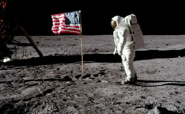 To The Moon And Back: Brief History Of Famous Lunar Landings