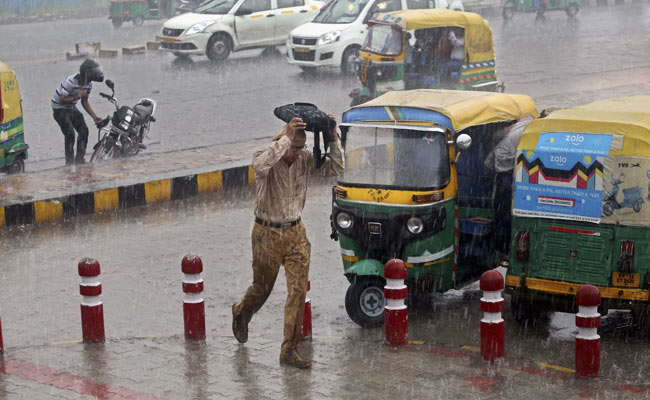 Weather Today: Tamil Nadu, Kerala, Karnataka Likely Receive Heavy Rainfall
