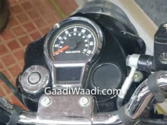 2020 Royal Enfield Classic Spotted With New Instrument Console