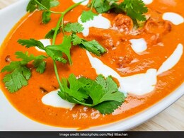 From Butter Chicken To Chilli Chicken: 7 Delicious Keto Chicken Recipes That You Must Try From Butter Chicken To Chilli Chicken: 7 Delicious Keto Chicken Recipes That You Must Try