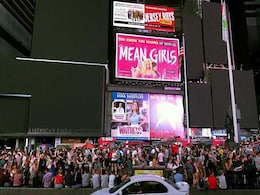 Hit By Huge Power Outage, Manhattan Plunges Into Darkness Hit By Huge Power Outage, Manhattan Plunges Into Darkness