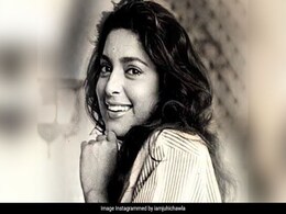 Juhi Chawla Feels 'Awkward Calling Up And Asking For Work' Juhi Chawla Feels 'Awkward Calling Up And Asking For Work'