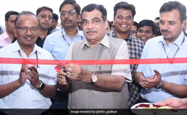 Nitin Gadkari Inaugurates Underpass To Decongest Traffic To Delhi Airport