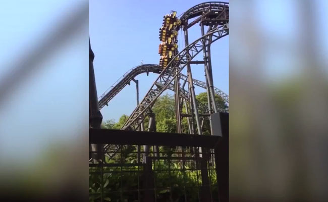Video: People Left Hanging 100 Feet In Air After Ride Malfunctions
