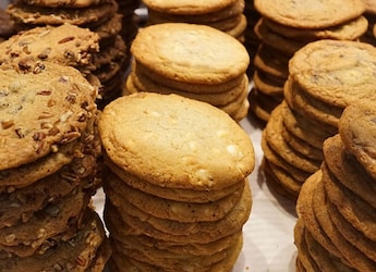 5 Cookies And Biscuits Options To Pair Up With Your Evening Cuppa 5 Cookies And Biscuits Options To Pair Up With Your Evening Cuppa