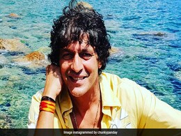 शक्ति कपूर की वजह से चंकी पांडे को एक रात में साइन की थी 10 फिल्में, जाने ऐसा क्या हुआ जो एक ही लगी हाथ शक्ति कपूर की वजह से चंकी पांडे को एक रात में साइन की थी 10 फिल्में, जाने ऐसा क्या हुआ जो एक ही लगी हाथ