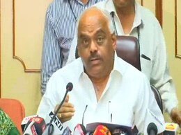 कुमारस्वामी सरकार से समर्थन वापस लेने वाले तीन बागी विधायकों को स्पीकर रमेश कुमार ने अयोग्य घोषित किया कुमारस्वामी सरकार से समर्थन वापस लेने वाले तीन बागी विधायकों को स्पीकर रमेश कुमार ने अयोग्य घोषित किया