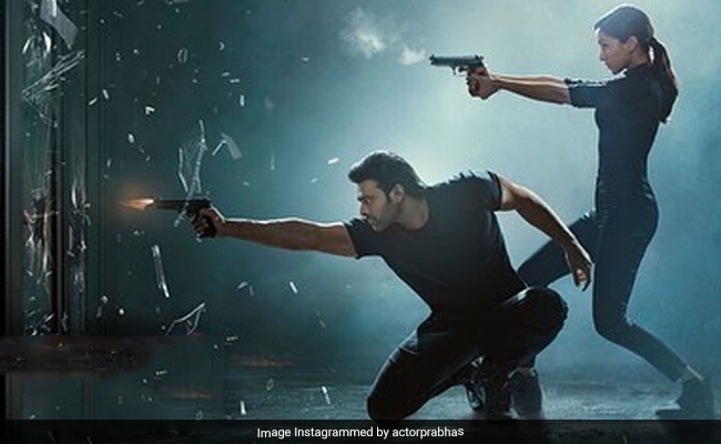 <i>Saaho</i>: Prabhas And Shraddha Kapoor Look Fierce In The New Poster