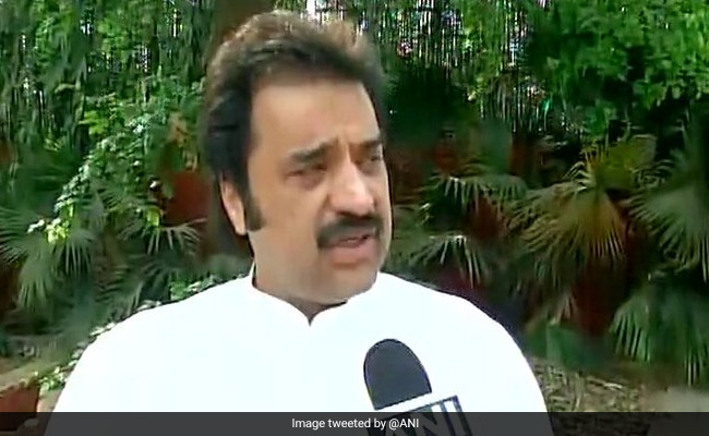 Congress Leader Kuldeep Bishnoi Homes Searched By Officials In Haryana