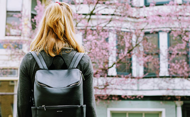 New Moms, You'll Be Spoiled For Choice With These 7 Diaper Bags