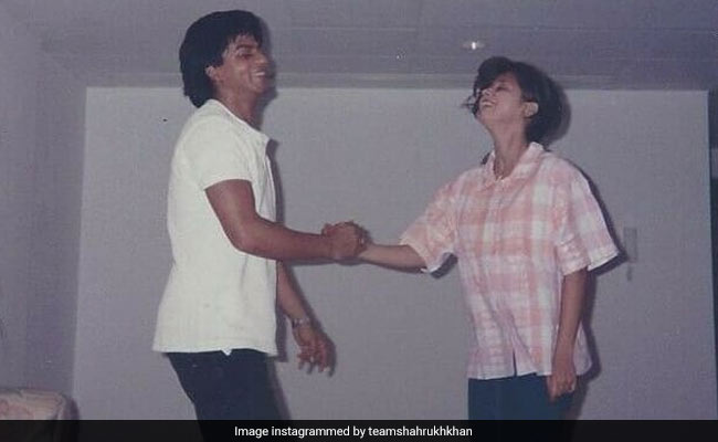 शाहरुख की 27 साल पुरानी फोटो हुई वायरल, इस एक्ट्रेस संग यूं आए नजर पहचानना हुआ मुश्किल