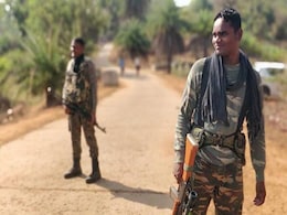 छत्तीसगढ़ के नारायणपुर जिले में आईटीबीपी जवानों और नक्सलियों में मुठभेड़, 1 जवान शहीद छत्तीसगढ़ के नारायणपुर जिले में आईटीबीपी जवानों और नक्सलियों में मुठभेड़, 1 जवान शहीद